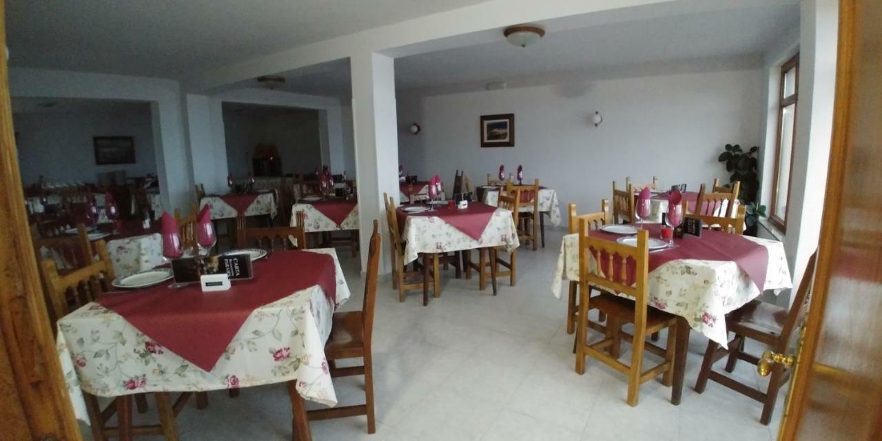 Hostal Restaurante Parajes Castropol Eksteriør billede